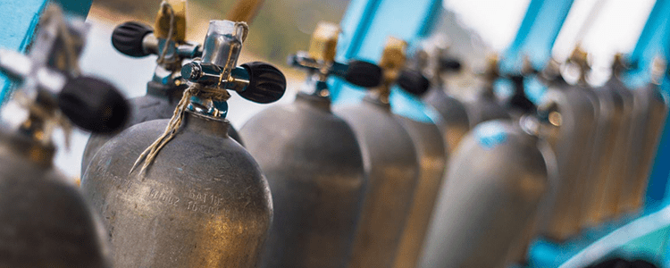 Газовые баллоны в Библиотеке им. Ленина